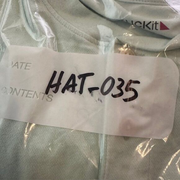 UNTUCKit Large Westerman Short Sleeve Henley Shirt in Green/Blue - Picture 5 of 5